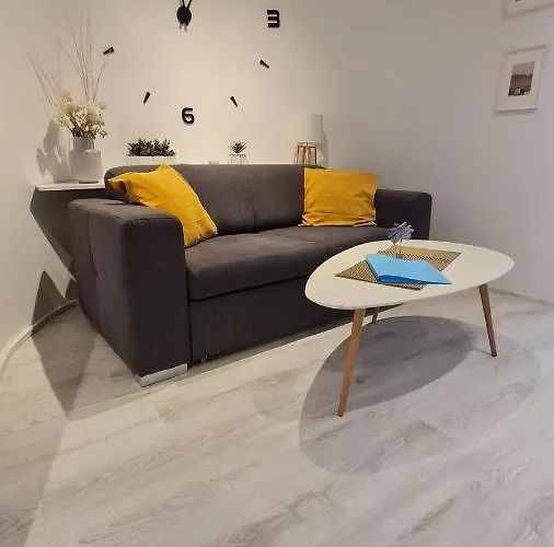 Apartment Near Congress Centre I.